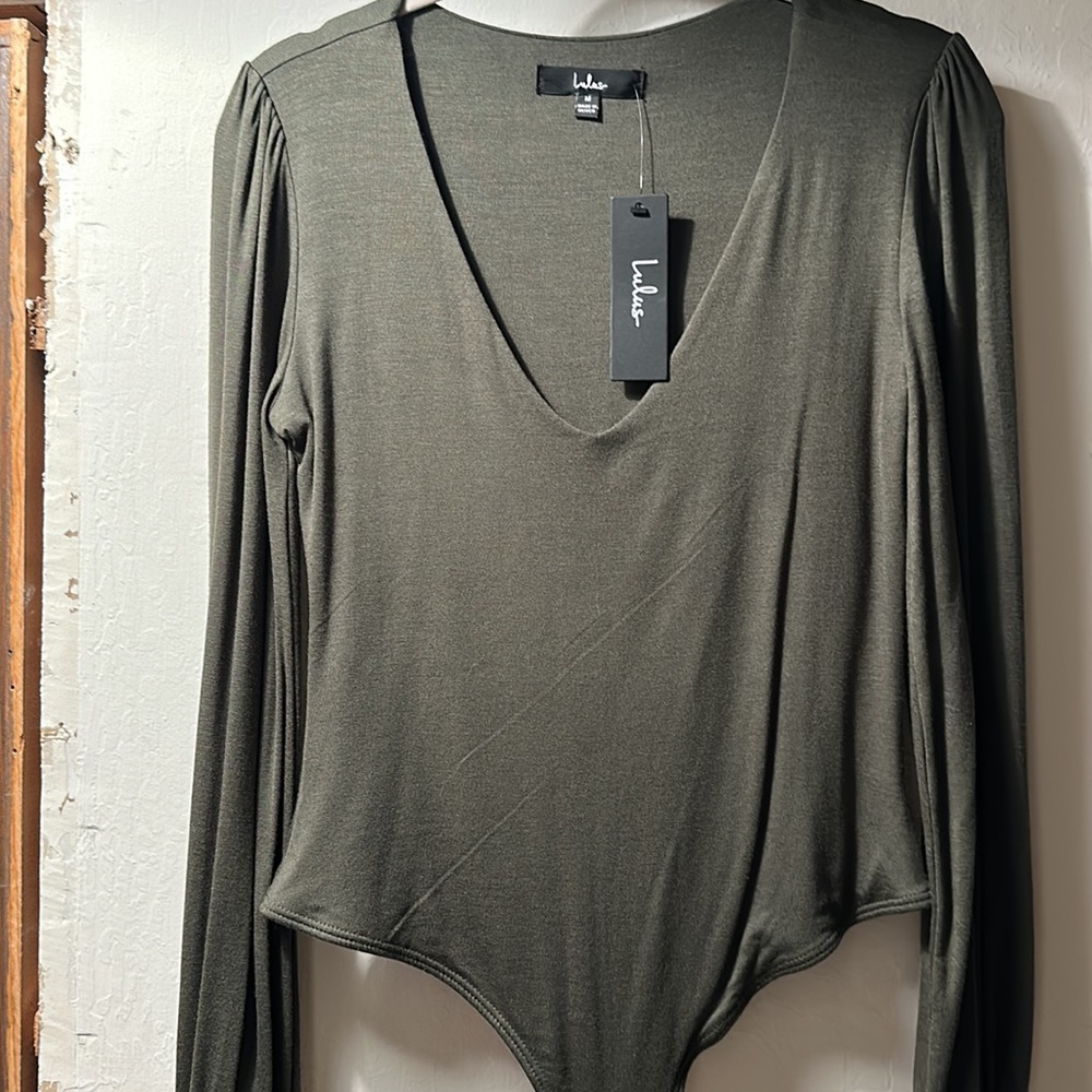 Lulu's Sage V-Neck Long Sleeve Bodysuit - Picture 7 of 11
